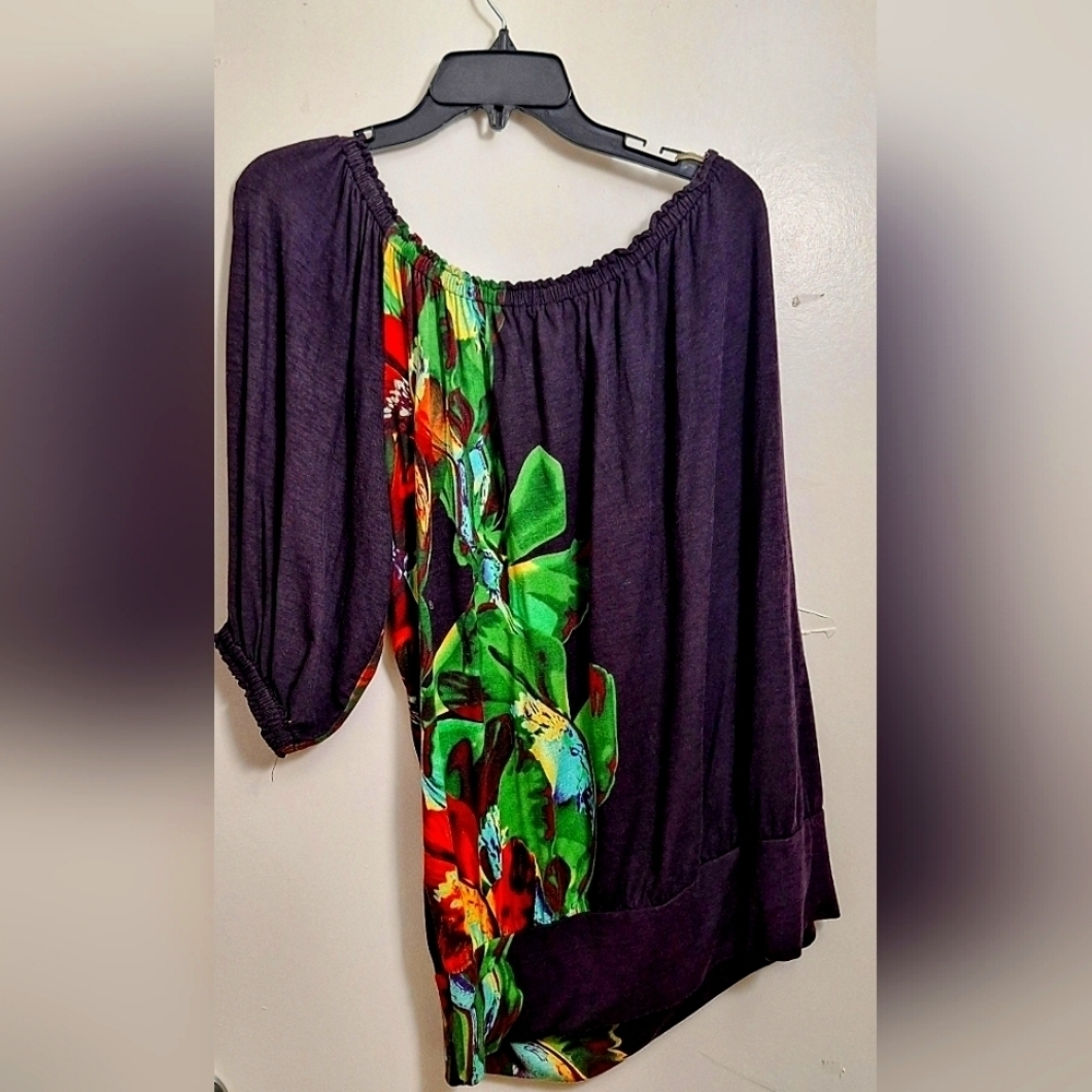 Arden B Vintage Colorful Cold Shoulder Tunic